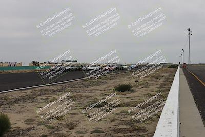 media/Jun-01-2025-CalClub SCCA (Sun) [[eae223c5dd]]/Group 5/Race (Front Straight)/